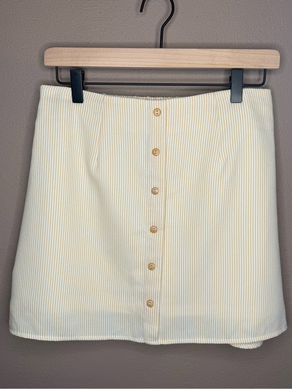 Fablux Yellow And White Striped Seersucker Mini Skirt With Button Detailing - Picture 3 of 14